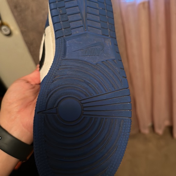 Nike jordan shoes. Used in good condition - Picture 5 of 5